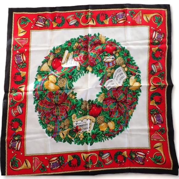 Runway by ECHO Fine 100% Silk Scarf Christmas Wreath Red White Green 33" Square - Picture 11 of 13